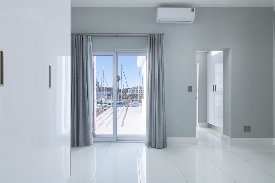 5 Bedroom Property for Sale in Laaiplek Western Cape